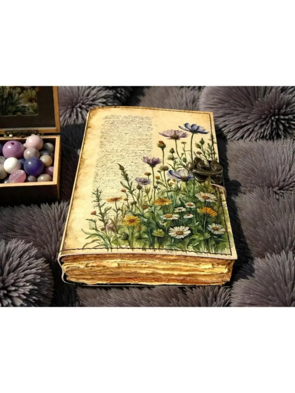 Sakura Vintage Leather Journal Wildflower Botanical Deckle Paper 7x5 Metal Clasp